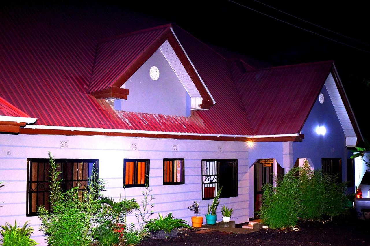 Bed & Breakfast Safari Park House *